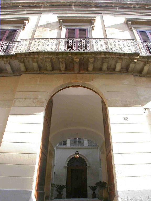 Antico Belvedere B&B Lecce Exterior photo